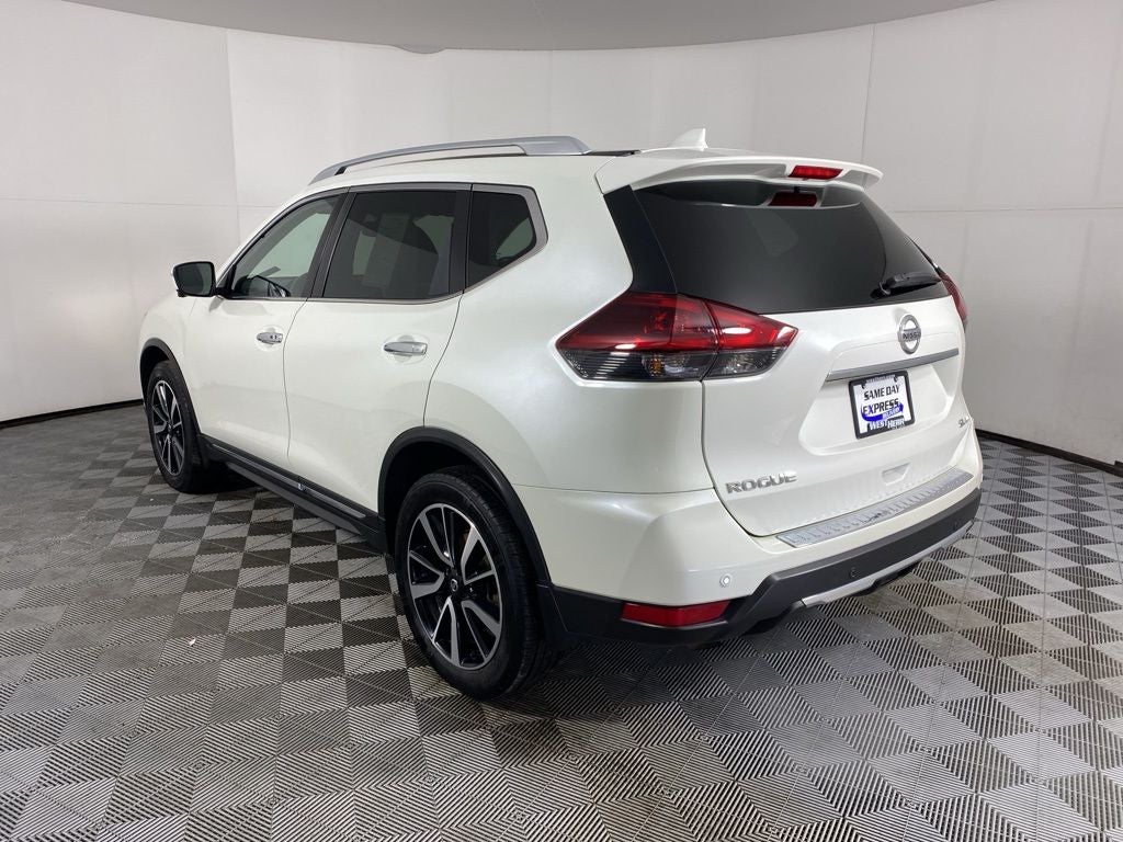 2020 Nissan Rogue SL