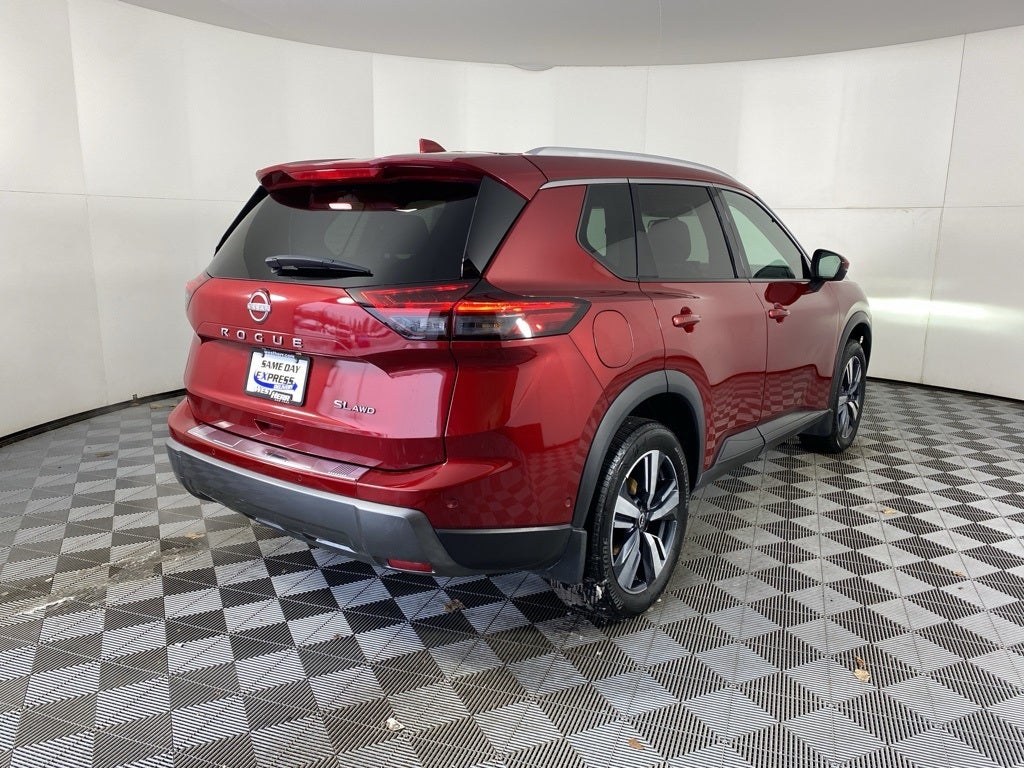 2024 Nissan Rogue SL