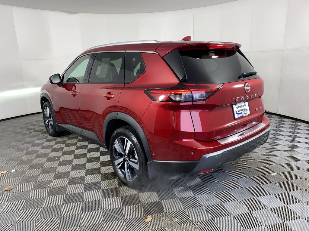 2024 Nissan Rogue SL