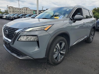 2022 Nissan Rogue SL