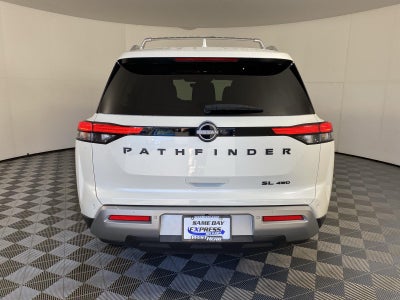 2024 Nissan Pathfinder SL
