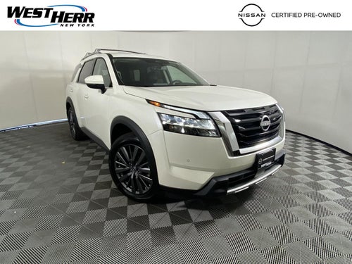 2024 Nissan Pathfinder SL
