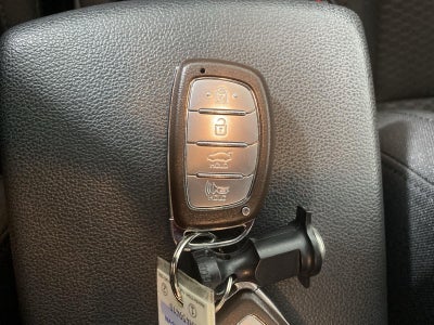 2019 Hyundai ELANTRA Value Edition