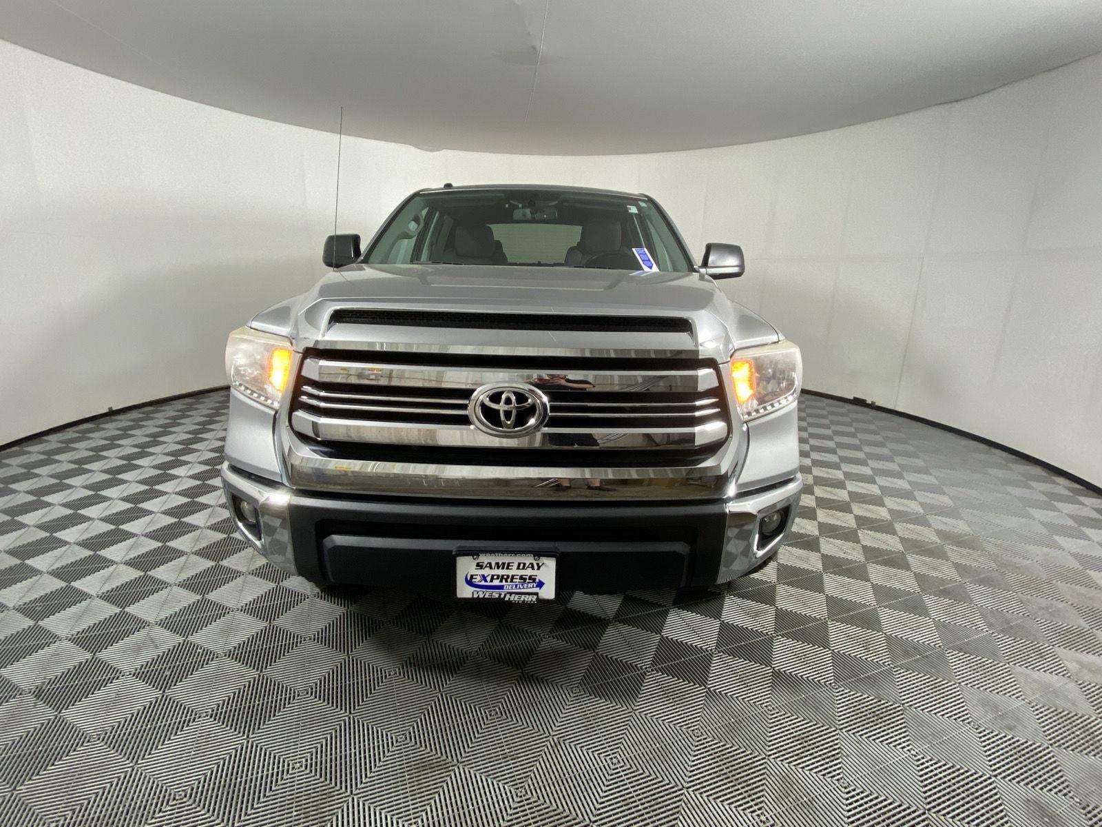 2016 Toyota Tundra Truck SR5