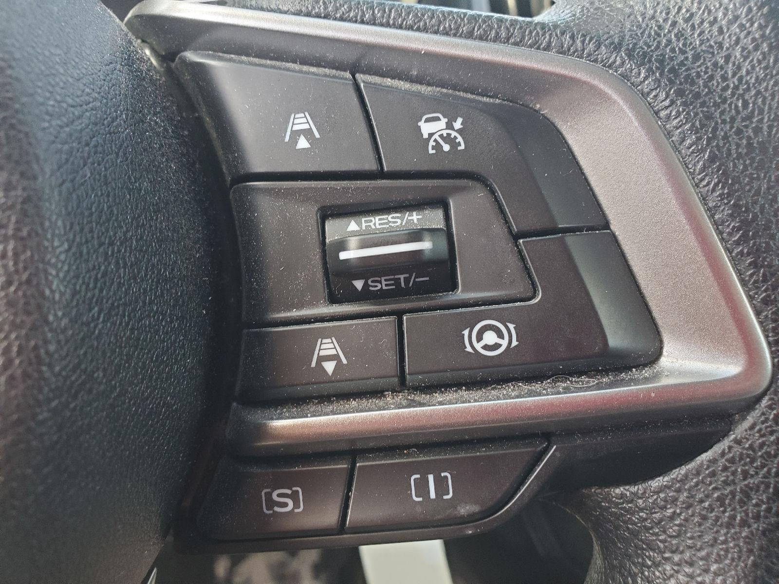 2023 Subaru Forester Base