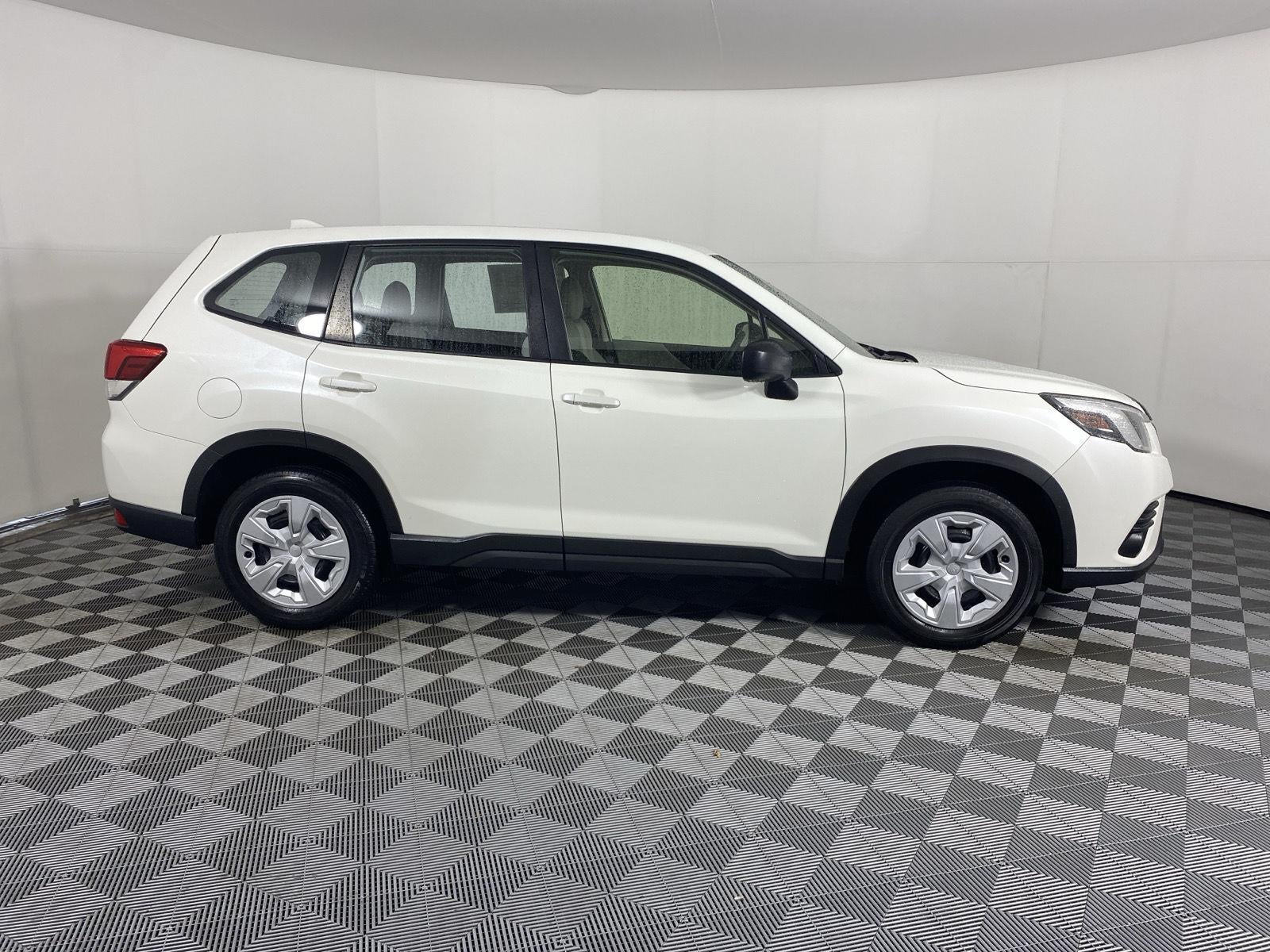 2023 Subaru Forester Base