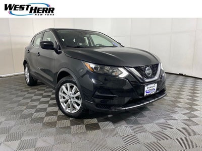 2022 Nissan Rogue Sport S