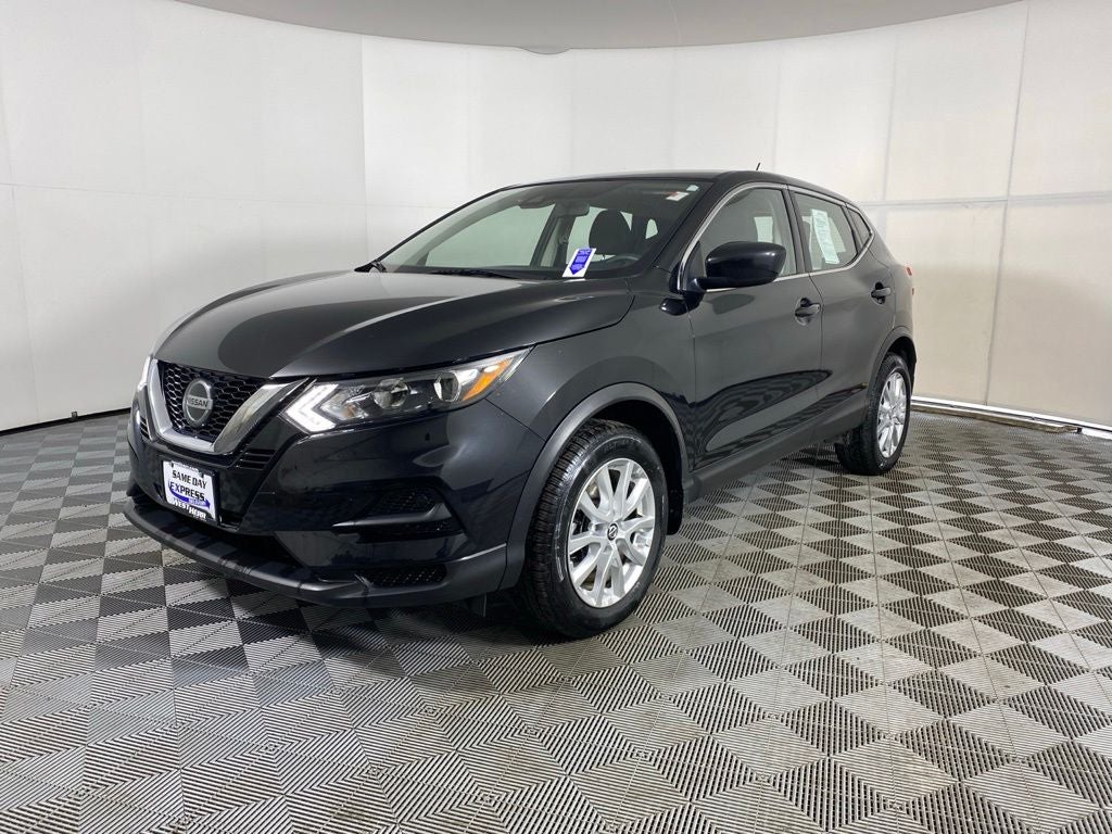 2022 Nissan Rogue Sport S