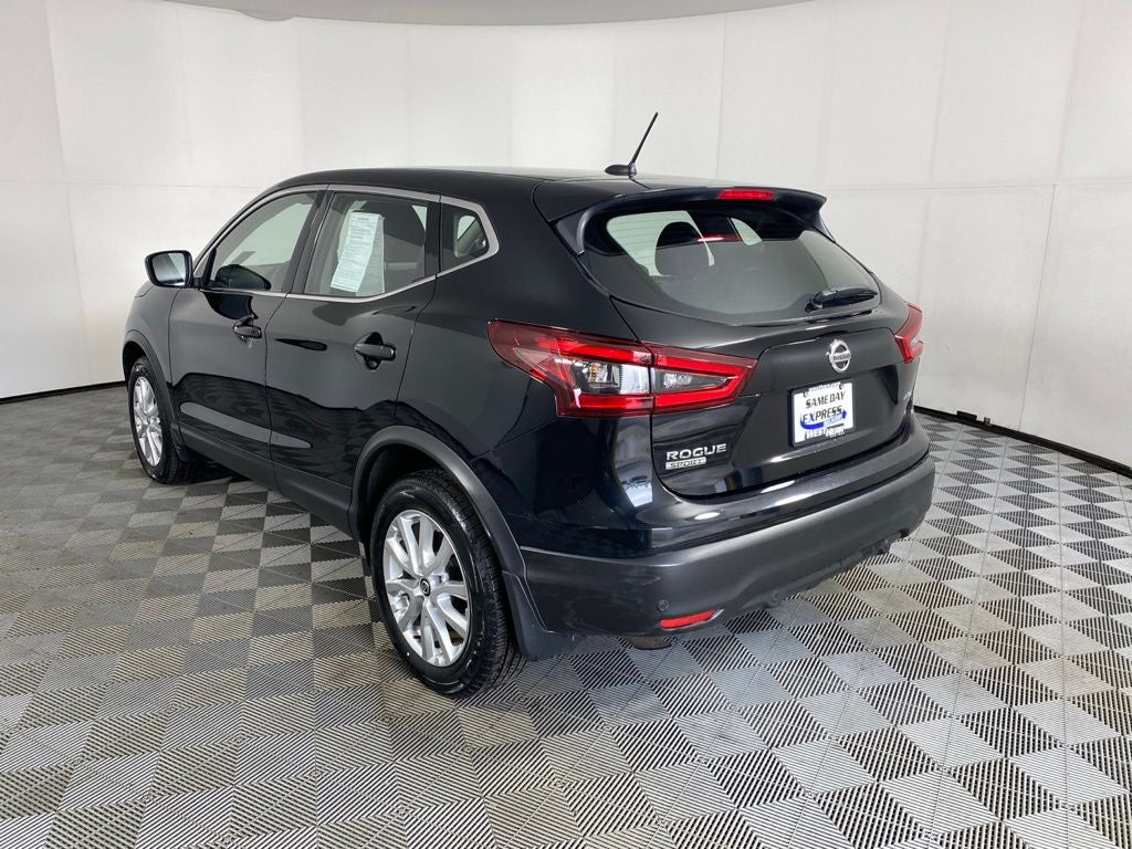 2022 Nissan Rogue Sport S