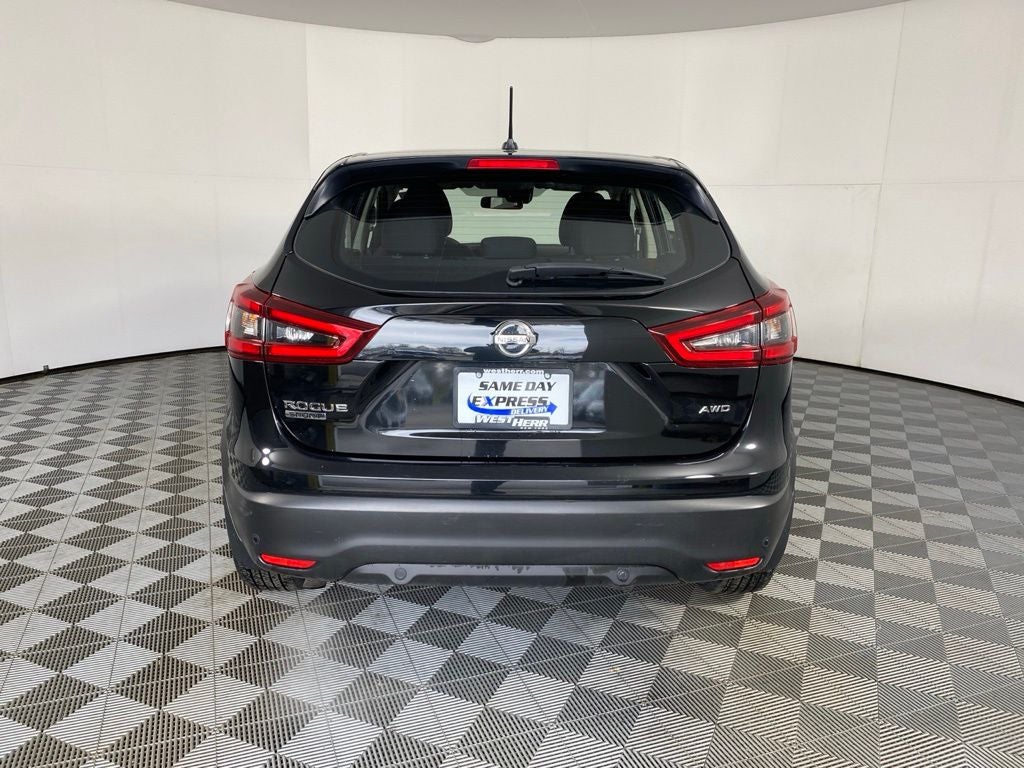 2022 Nissan Rogue Sport S