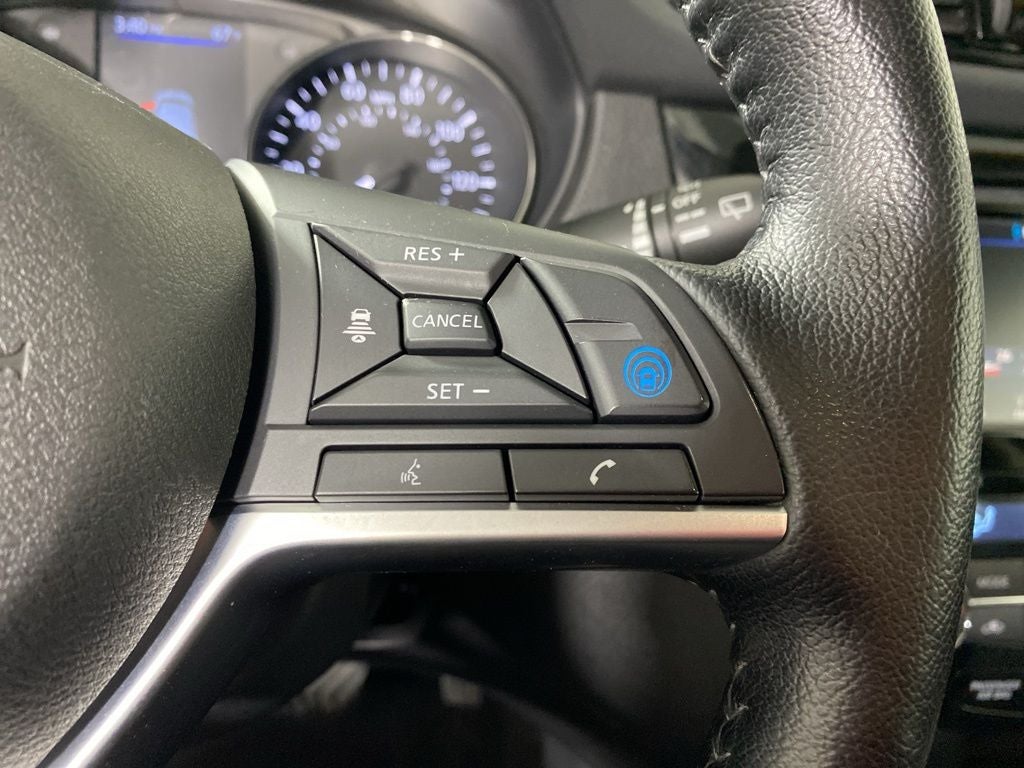 2022 Nissan Rogue Sport SV