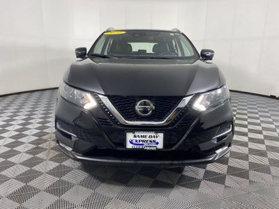 2022 Nissan Rogue Sport SV