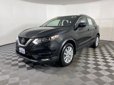 2022 Nissan Rogue Sport SV
