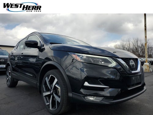 2022 Nissan Rogue Sport SL