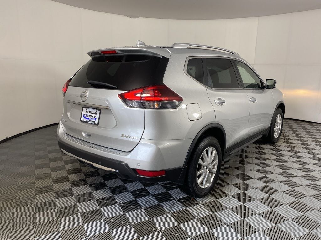 2020 Nissan Rogue SV