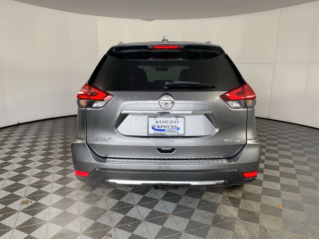 2018 Nissan Rogue SV