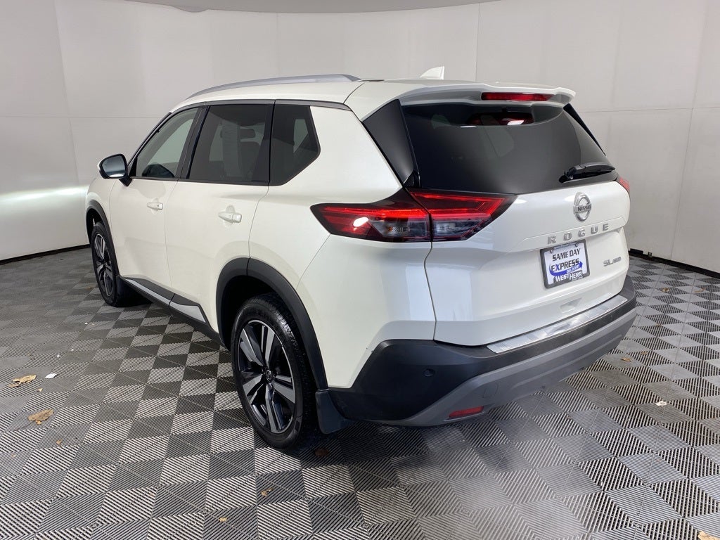 2021 Nissan Rogue SL