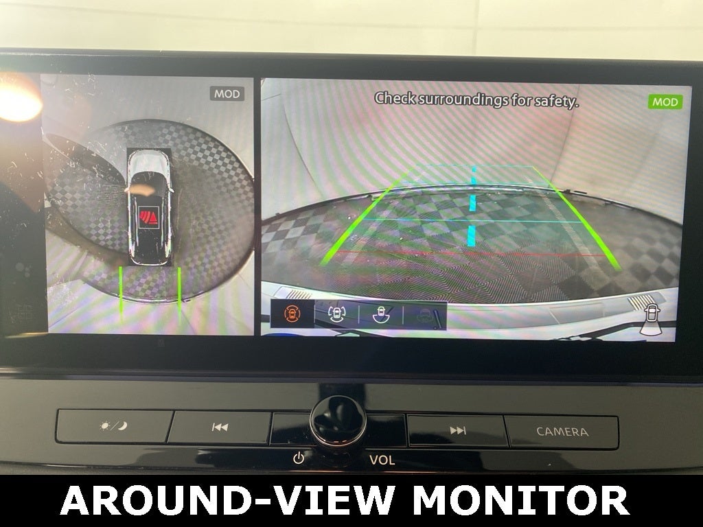 2025 Nissan Rogue SL