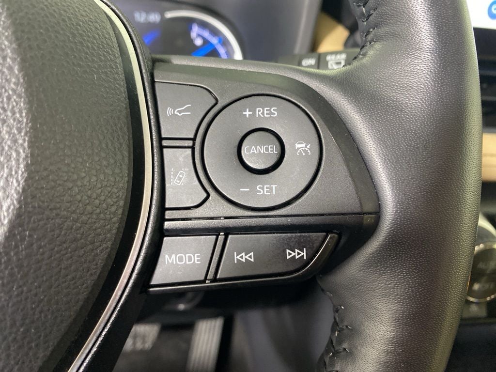 2023 Toyota RAV4 Hybrid XLE