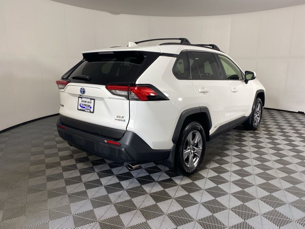 2023 Toyota RAV4 Hybrid XLE