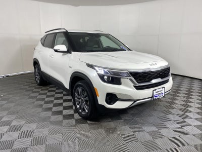 2023 Kia Seltos S