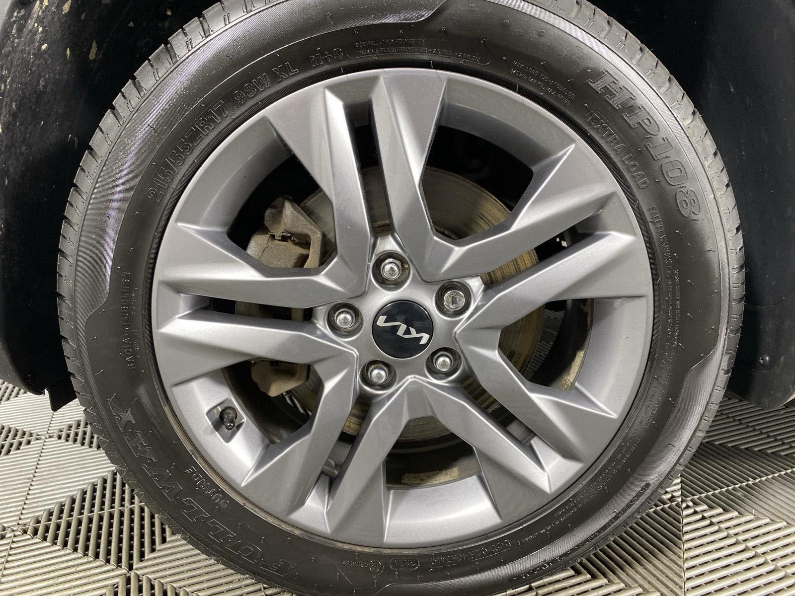 2023 Kia Seltos S