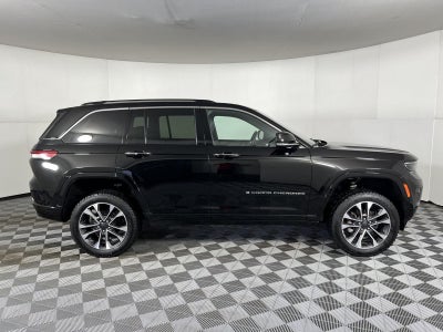 2022 Jeep Grand Cherokee Overland