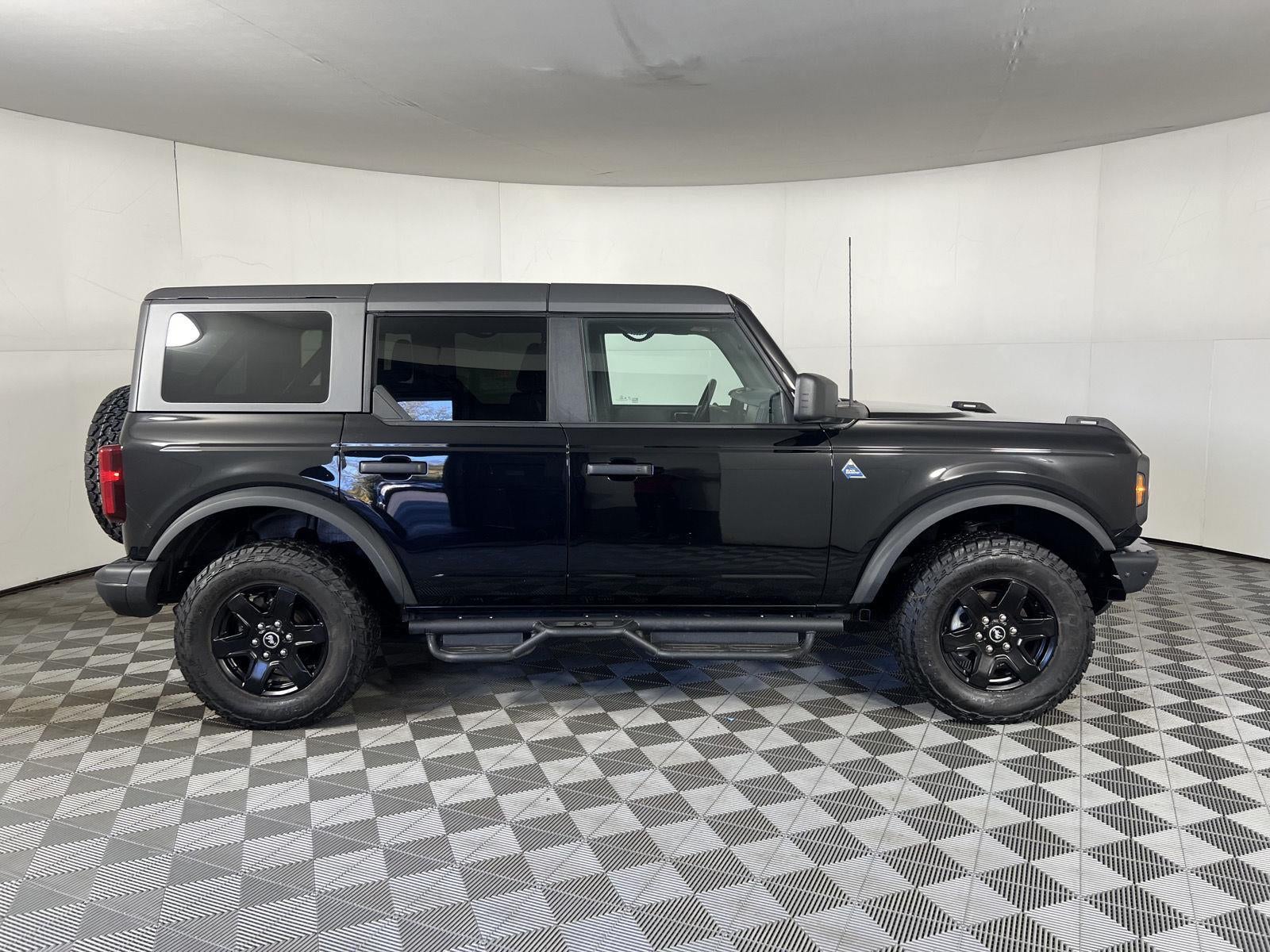 2024 Ford Bronco Black Diamond