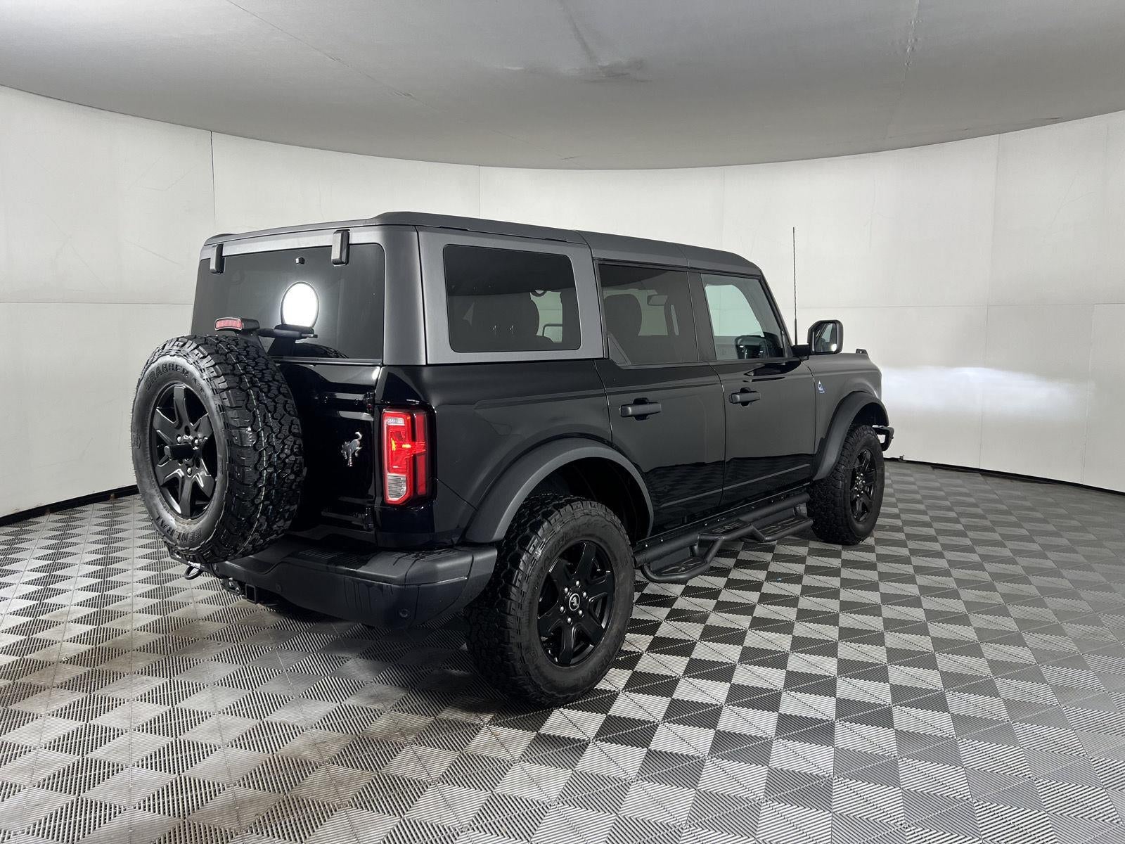 2024 Ford Bronco Black Diamond