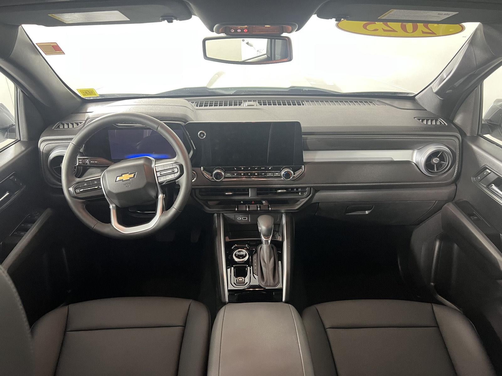 2025 Chevrolet Colorado 4WD LT
