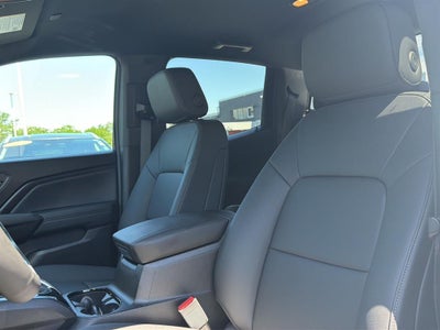 2025 Chevrolet Colorado 4WD LT