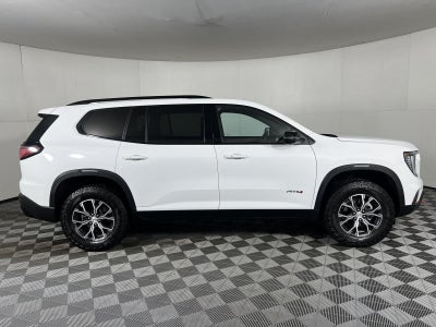 2025 GMC Acadia AWD AT4