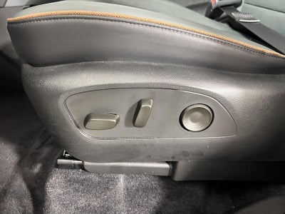 2025 GMC Acadia AWD AT4