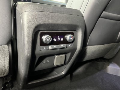 2025 GMC Acadia AWD AT4