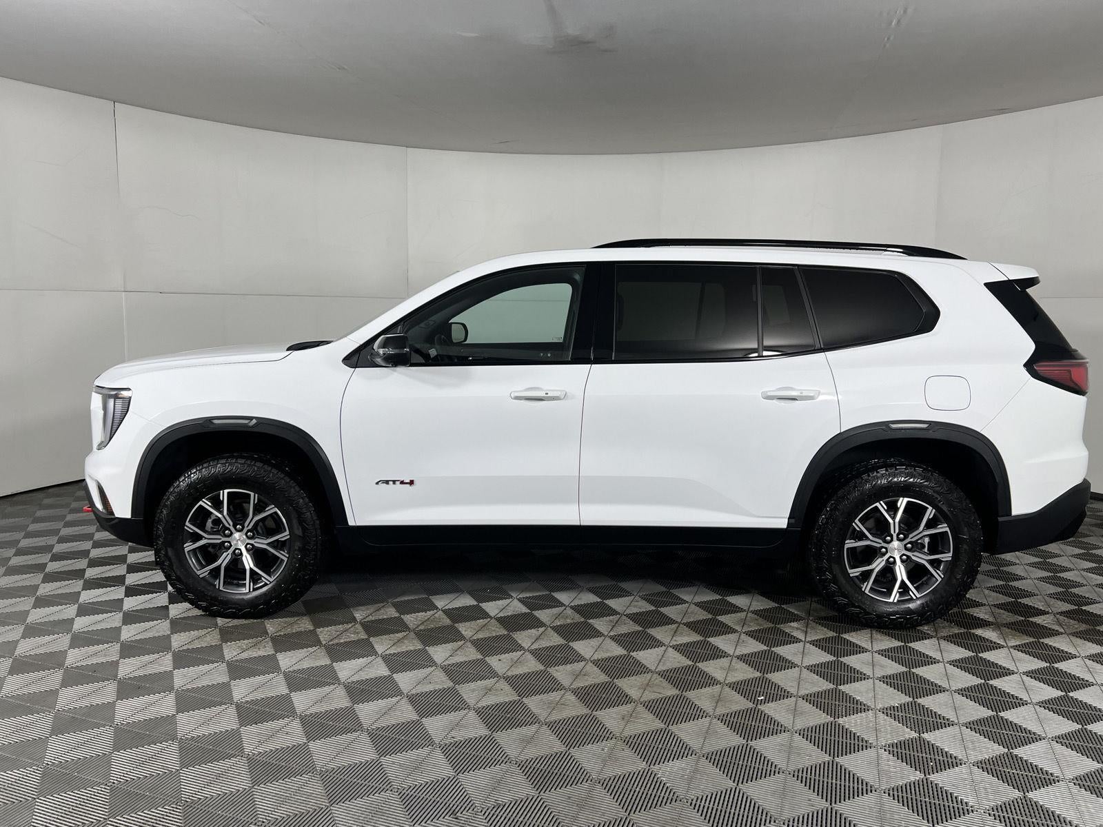 2025 GMC Acadia AWD AT4
