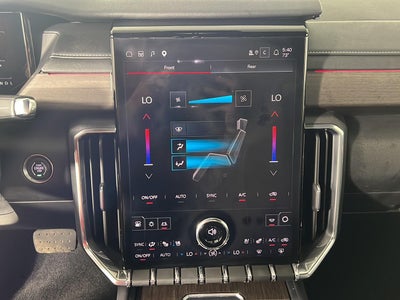 2024 GMC Acadia AWD Denali