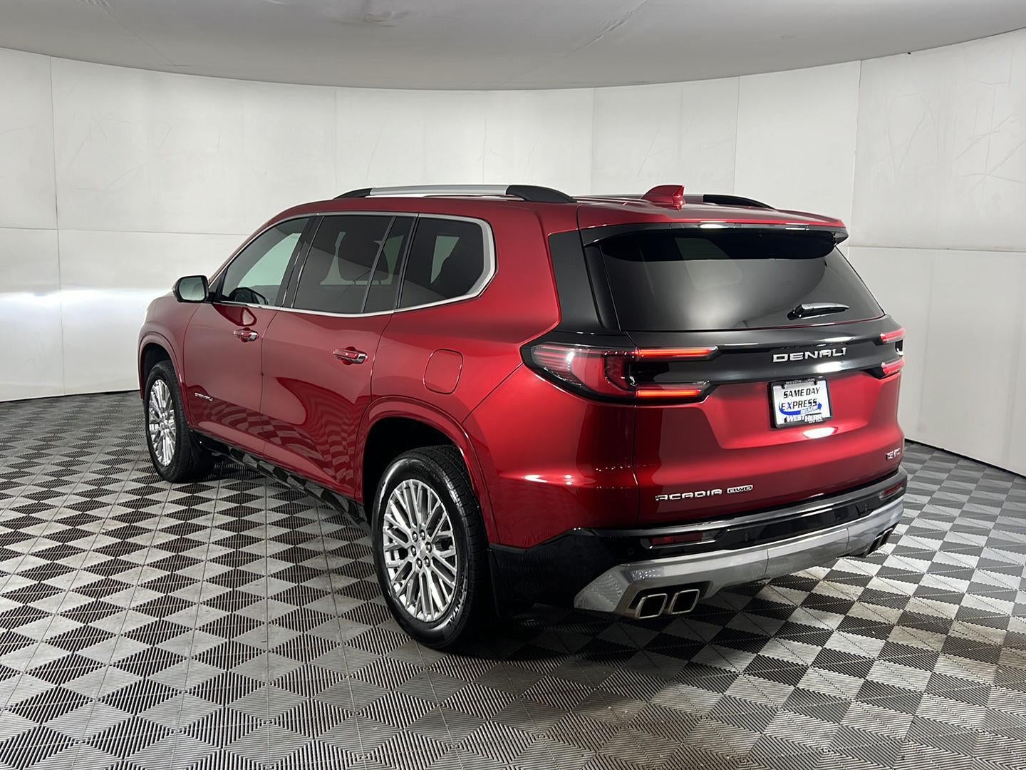 2024 GMC Acadia AWD Denali
