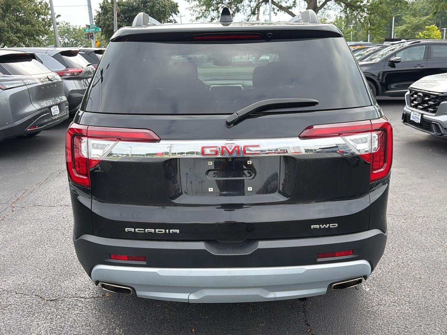 2023 GMC Acadia SLE