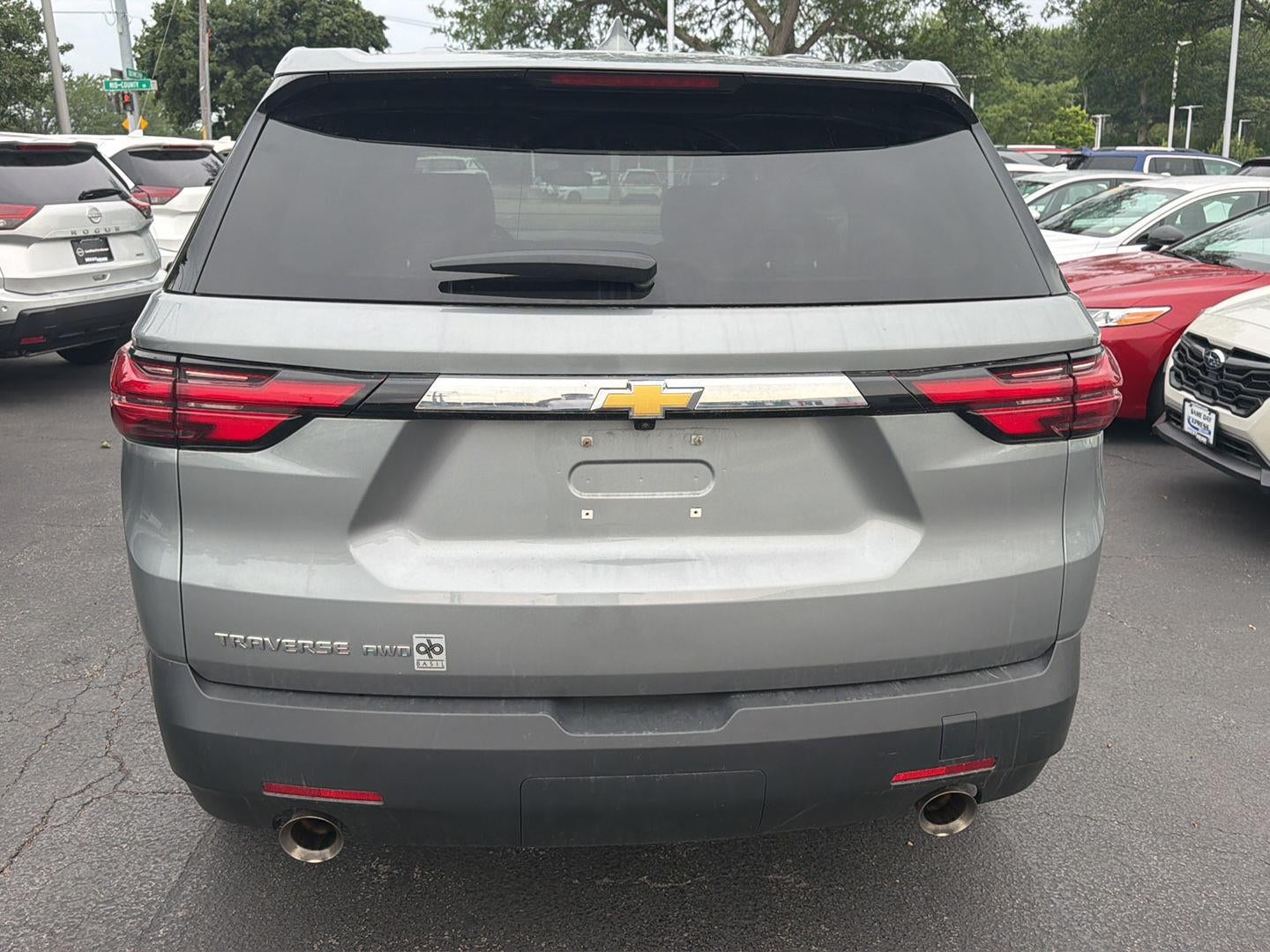 2023 Chevrolet Traverse LS