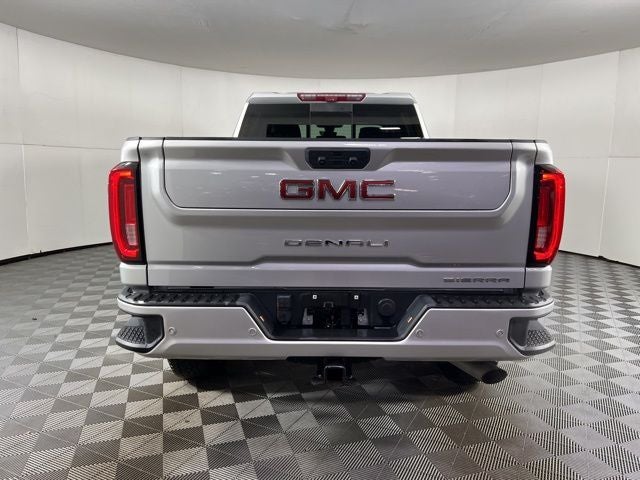 2023 GMC Sierra 2500HD Denali