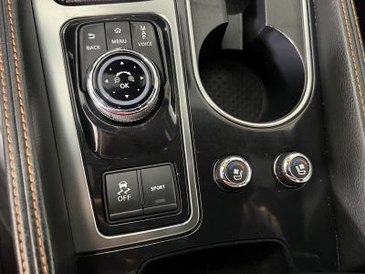 2022 Nissan Maxima SR