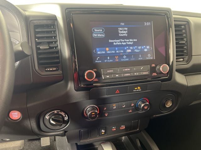 2022 Nissan Frontier S