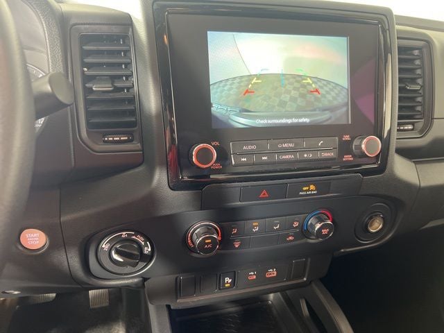2022 Nissan Frontier S