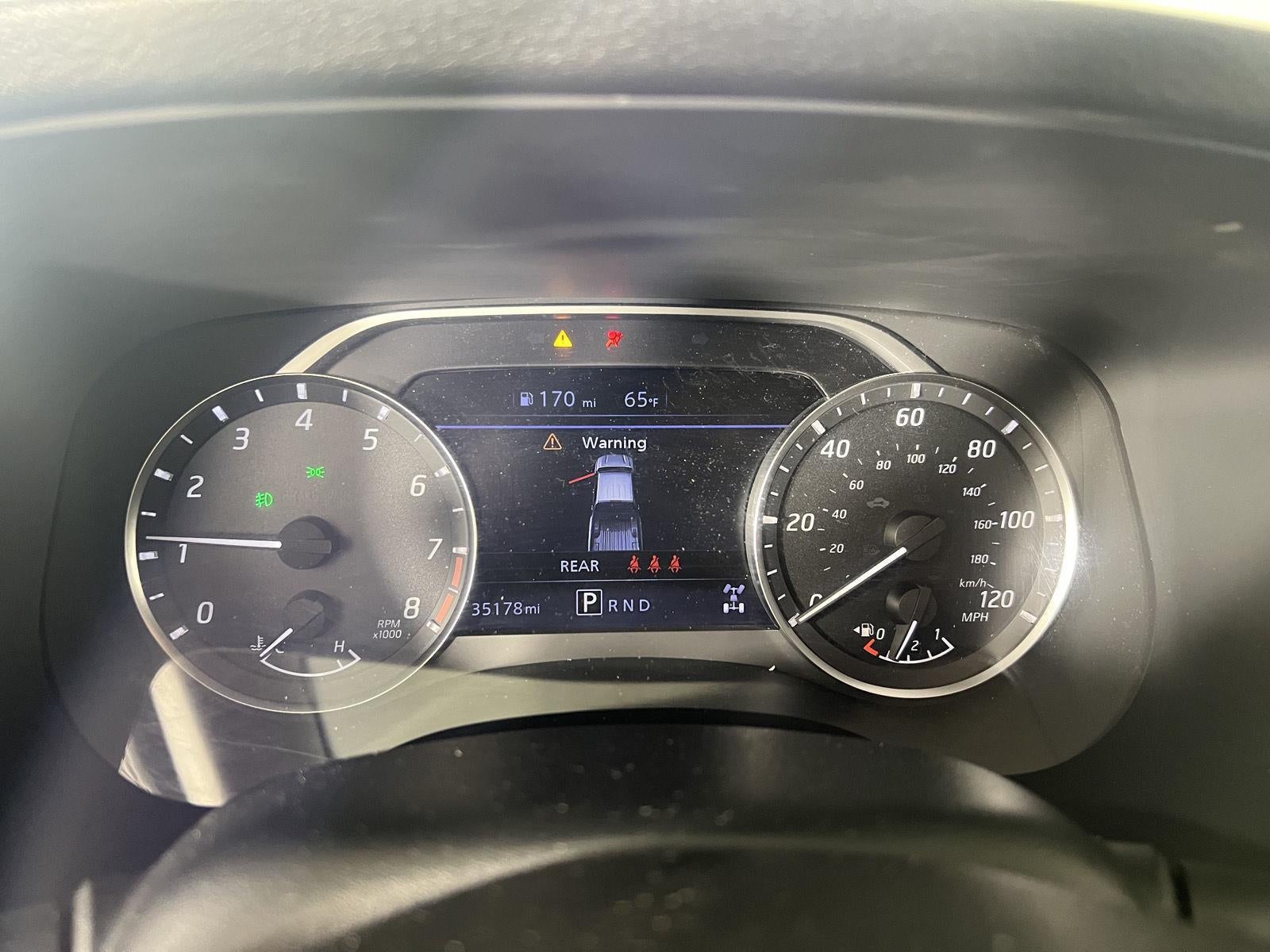2023 Nissan Frontier SV