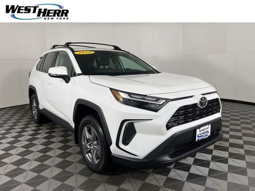 2023 Toyota RAV4 XLE