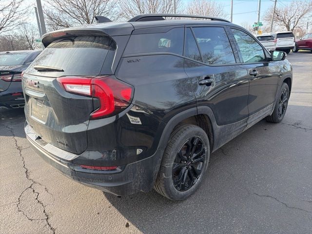 2022 GMC Terrain SLT