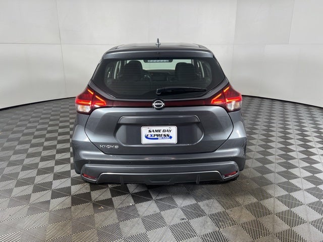 2024 Nissan Kicks S