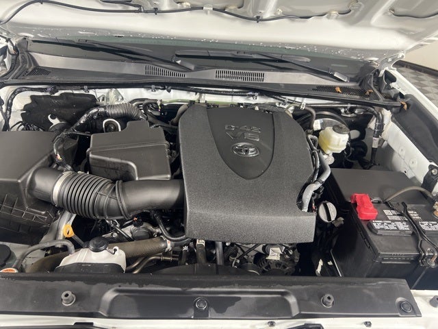 2022 Toyota Tacoma SR5 V6