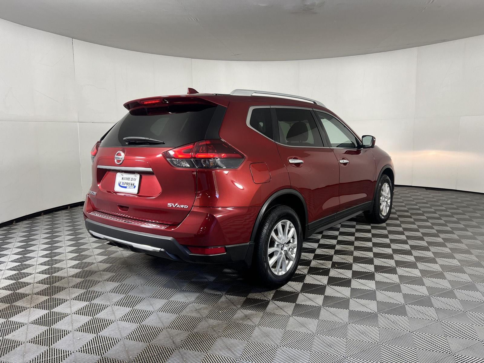 2018 Nissan Rogue SV
