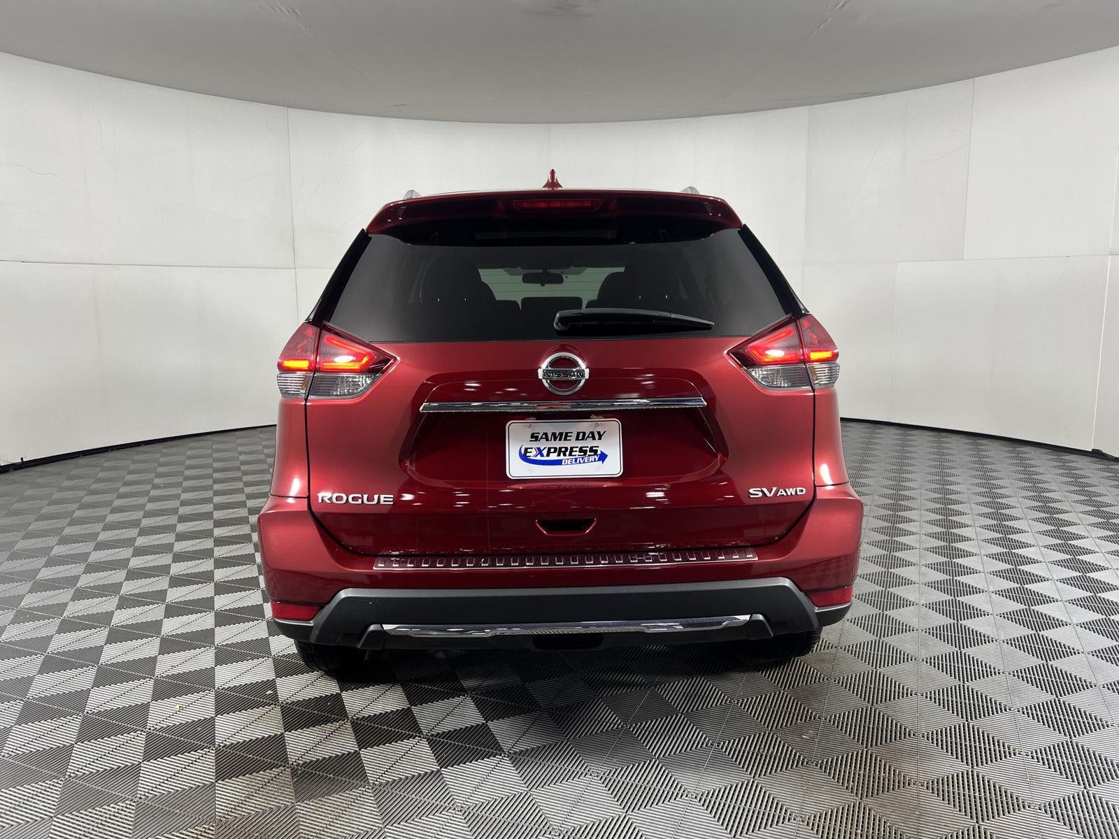 2018 Nissan Rogue SV